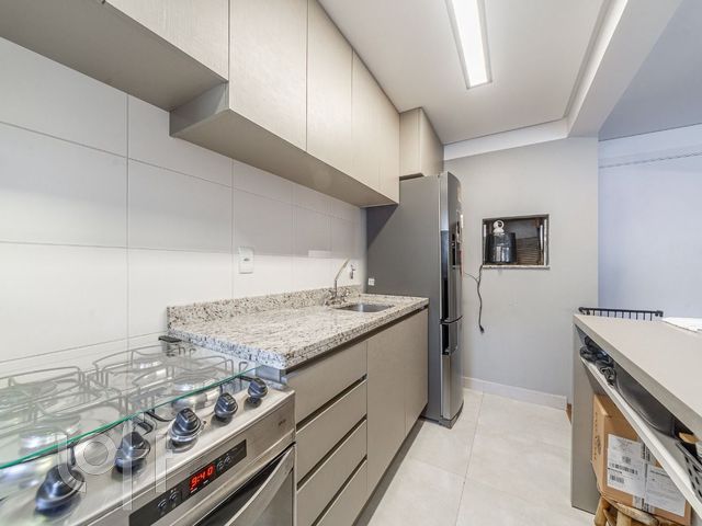 Apartamento com 62m², 2 dormitórios, 1 suíte, 1 vaga, Higienópolis em Porto Alegre