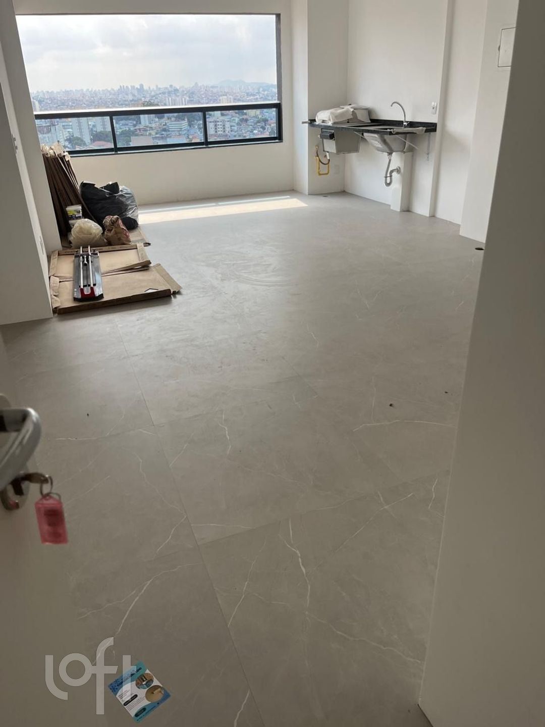 Apartamento à venda em Vila Augusta com 70 m², 2 q