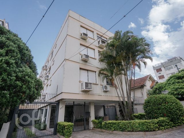Apartamento com 75m², 2 dormitórios, 2 suítes, 1 vaga, Higienópolis em Porto Alegre