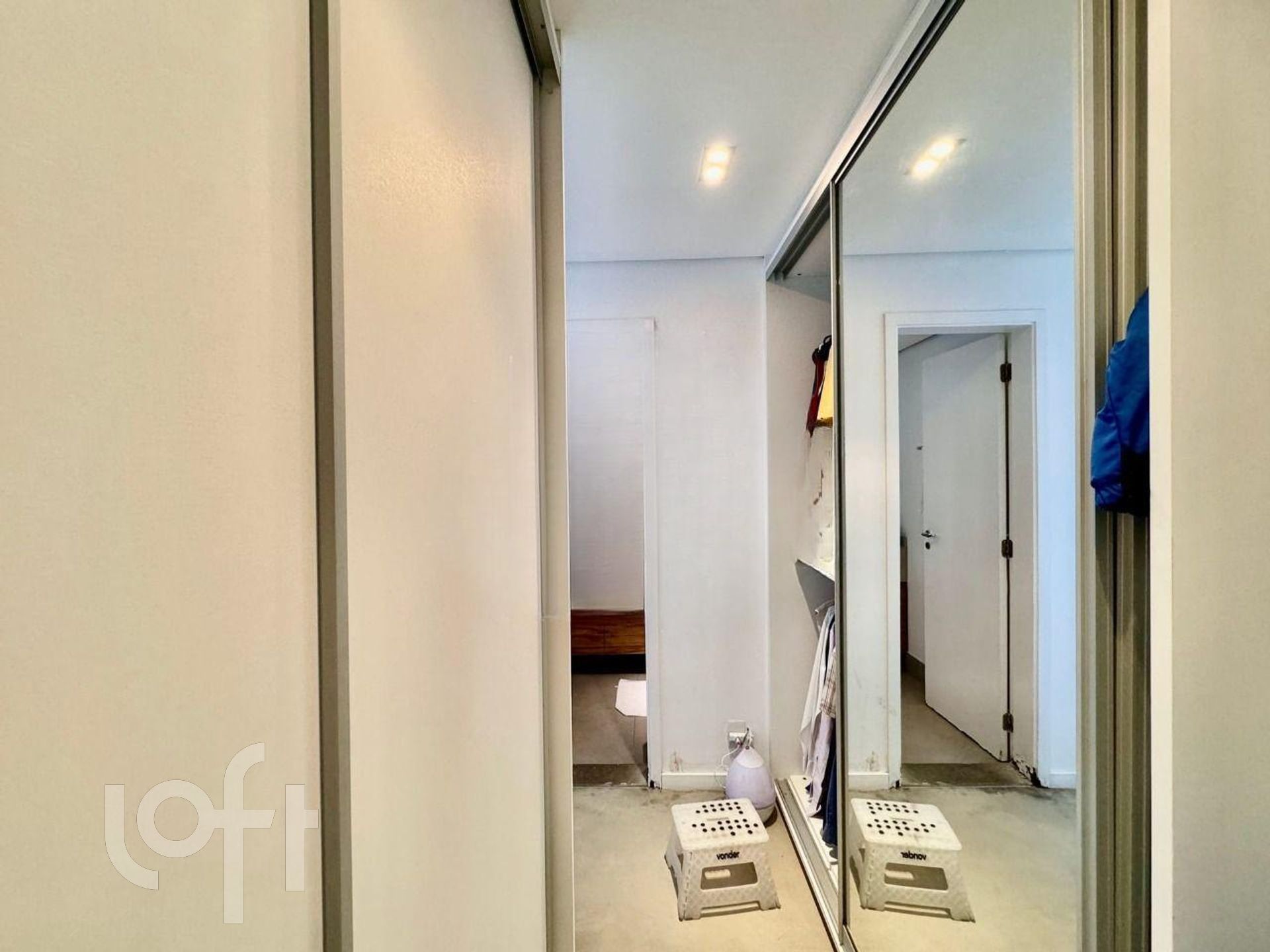 Apartamento à venda com 3 quartos, 123m² - Foto 19