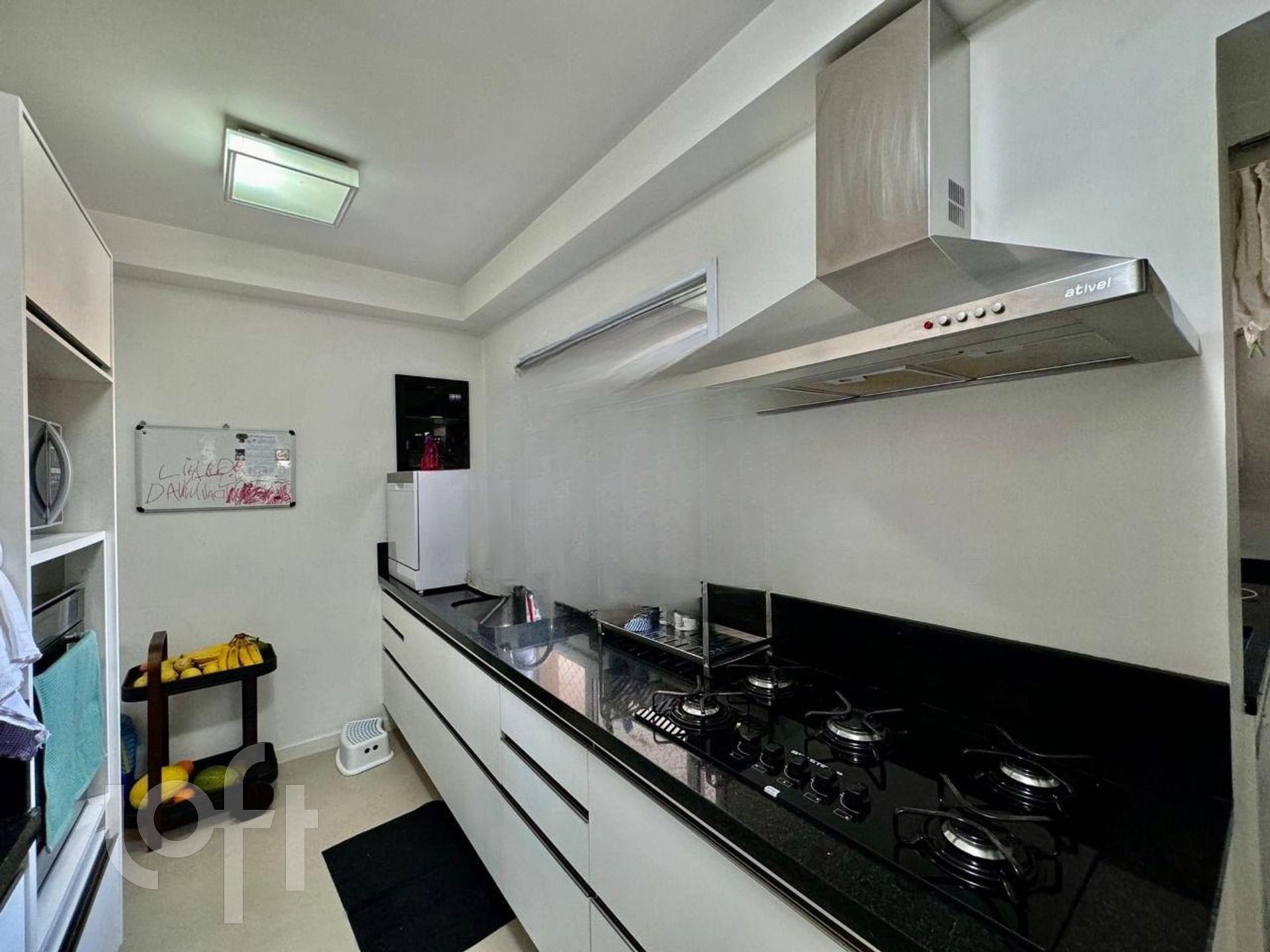 Apartamento à venda com 3 quartos, 123m² - Foto 10