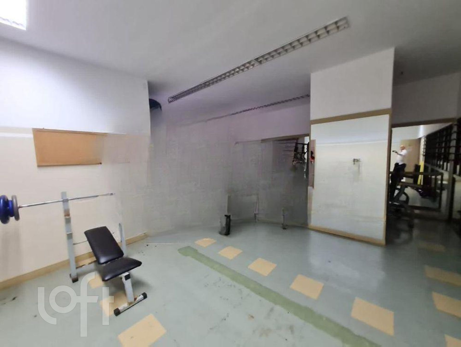 Apartamento à venda com 2 quartos, 85m² - Foto 11