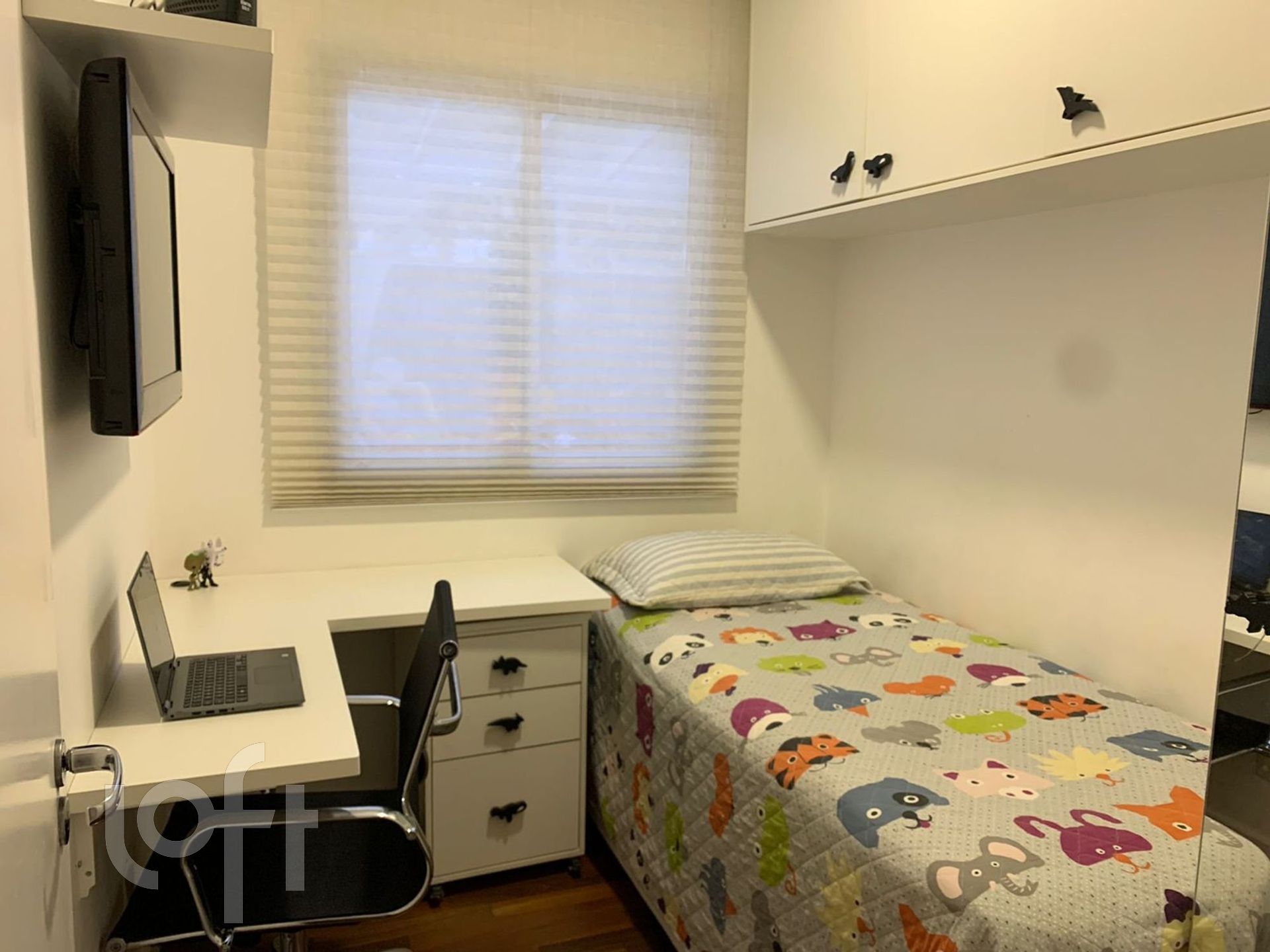 Apartamento à venda com 3 quartos, 179m² - Foto 4