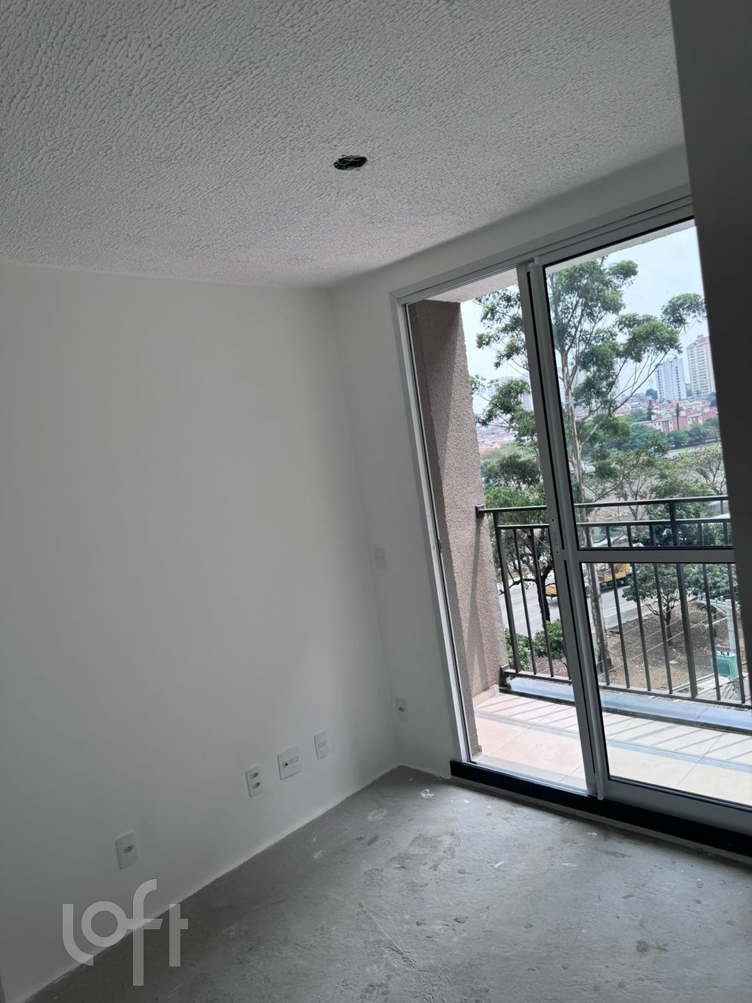 Apartamento à venda com 2 quartos, 44m² - Foto 2