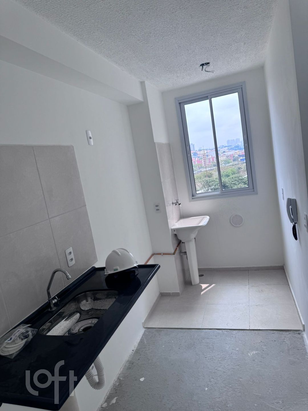 Apartamento à venda com 2 quartos, 44m² - Foto 9