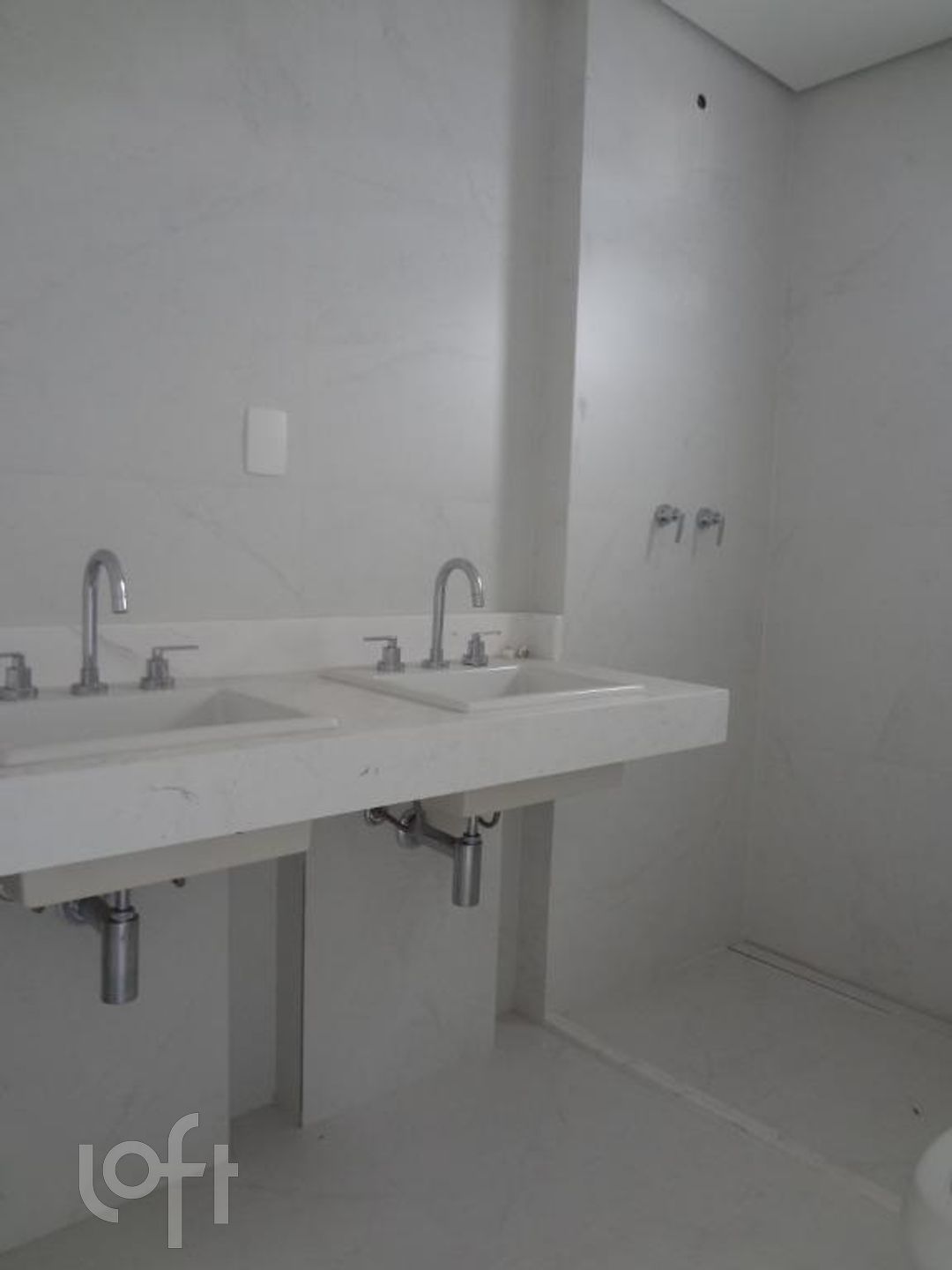 Apartamento à venda com 3 quartos, 192m² - Foto 16