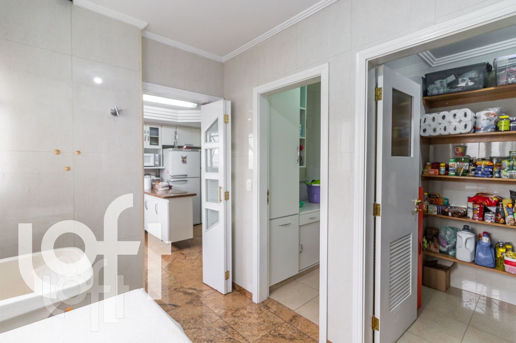 Apartamento à venda com 4 quartos, 175m² - Foto 27