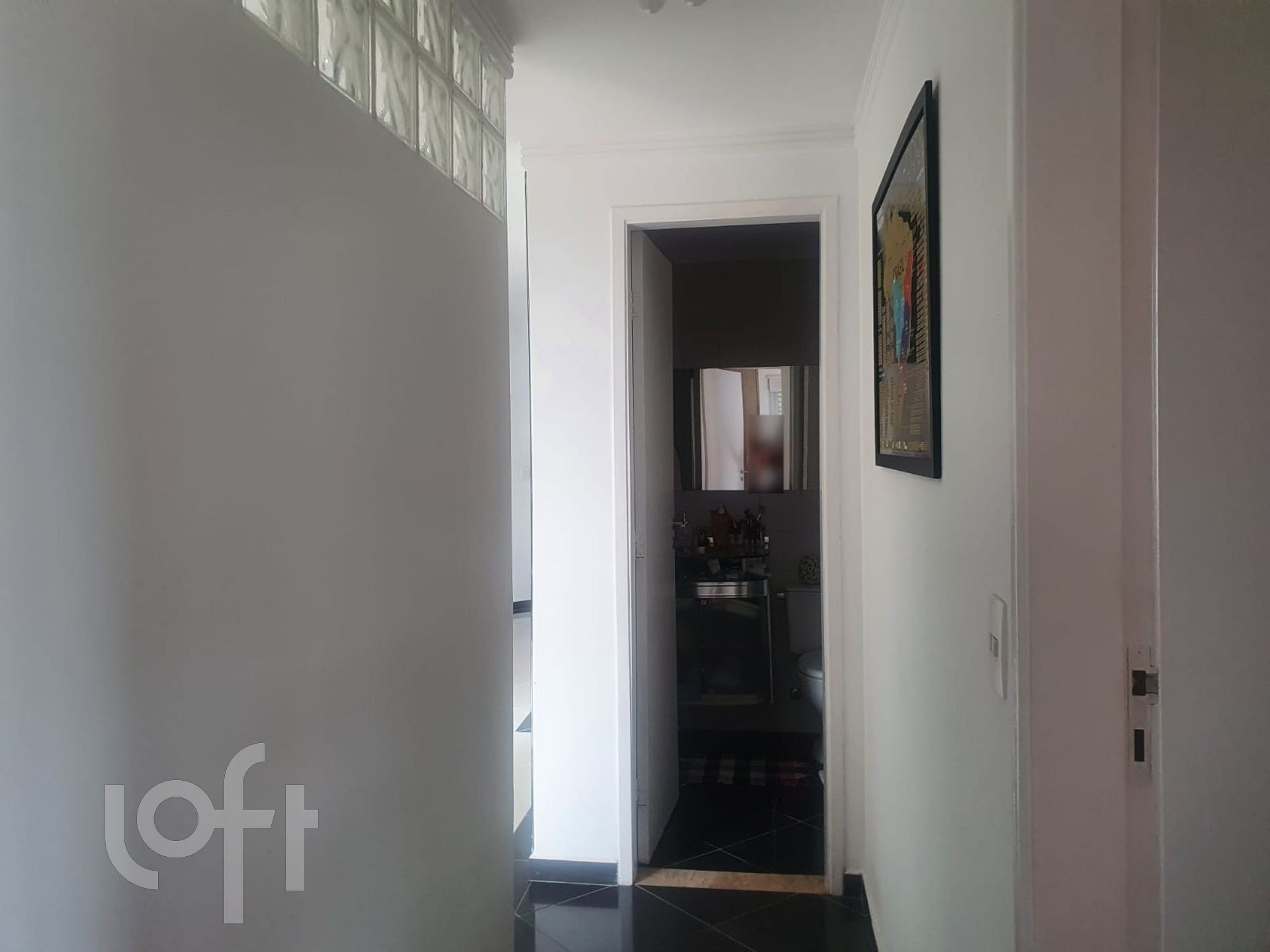 Apartamento à venda com 2 quartos, 60m² - Foto 2