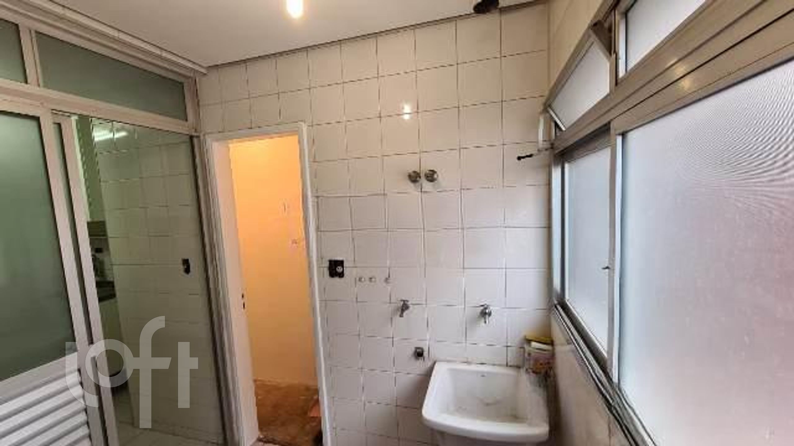 Apartamento à venda com 3 quartos, 159m² - Foto 13