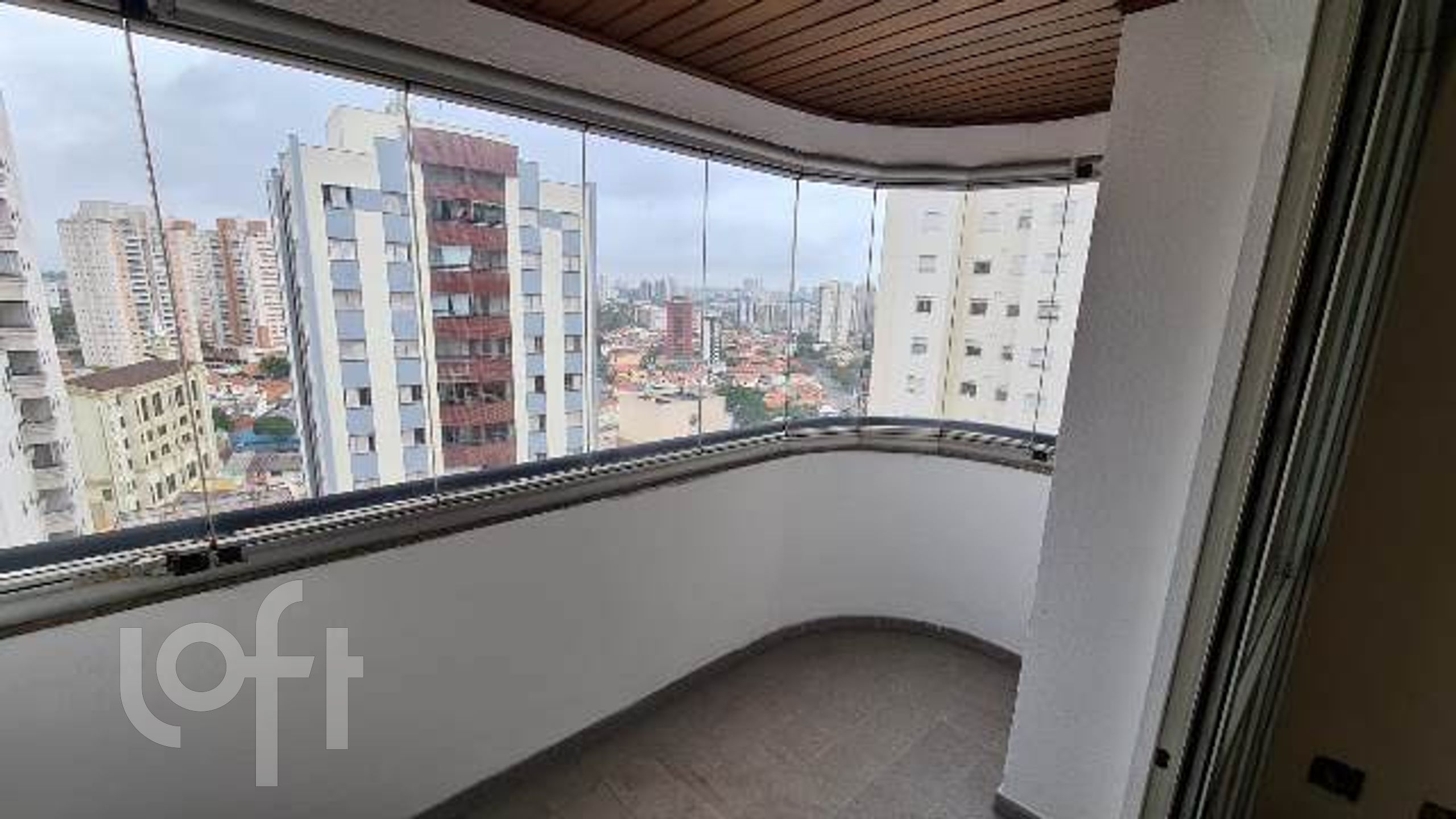 Apartamento à venda com 3 quartos, 159m² - Foto 1