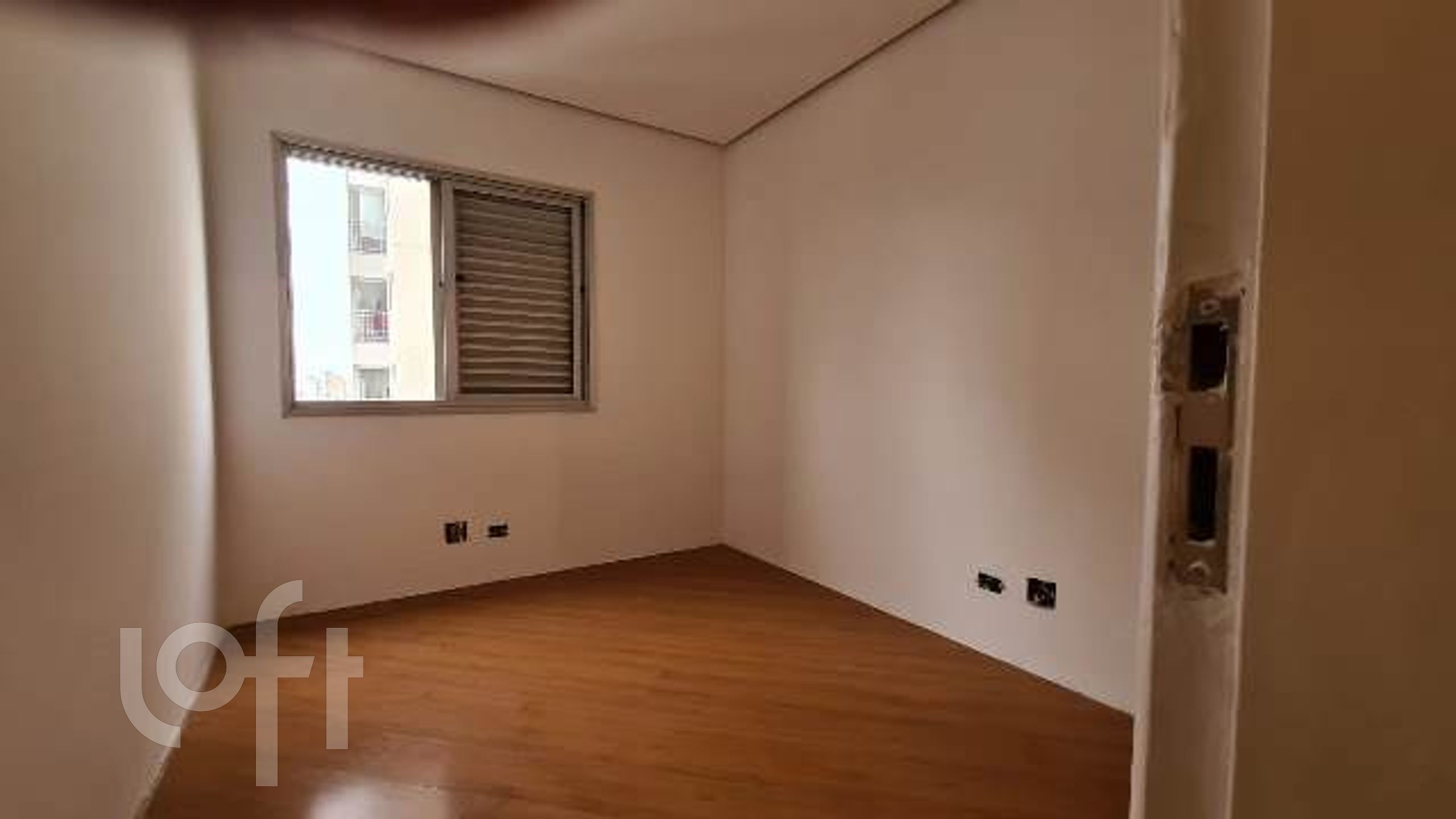 Apartamento à venda com 3 quartos, 159m² - Foto 11