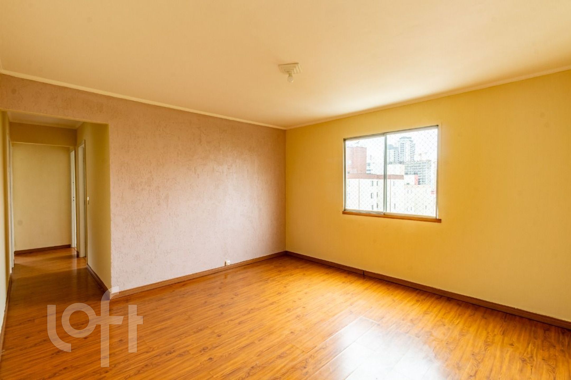 Apartamento à venda com 3 quartos, 84m² - Foto 1