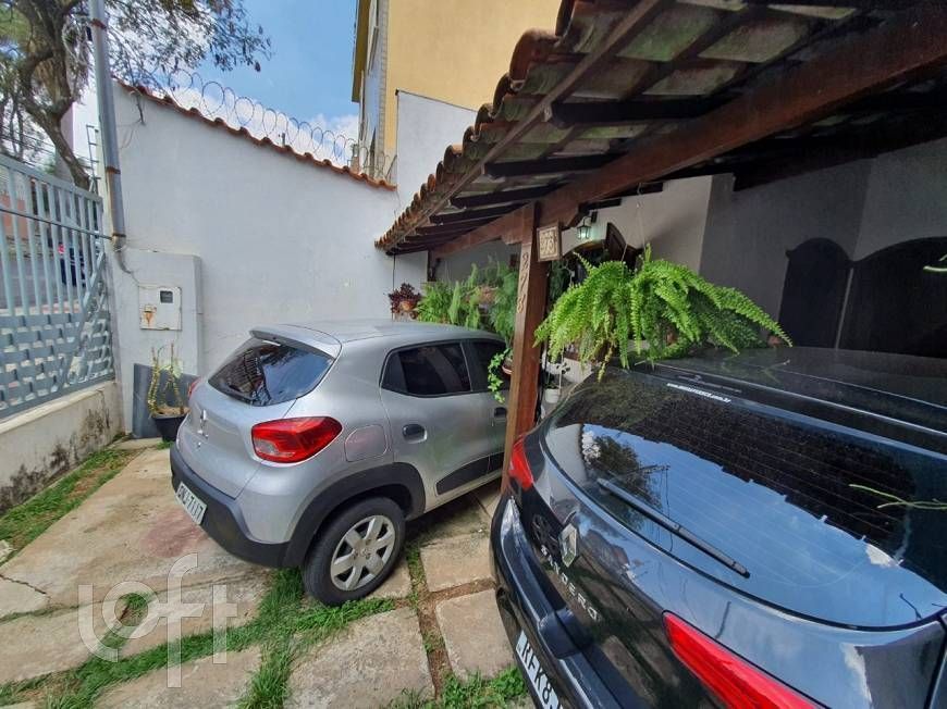 Casa à venda com 3 quartos, 98m² - Foto 9