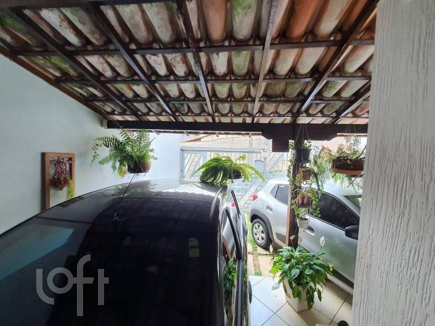 Casa à venda com 3 quartos, 98m² - Foto 2