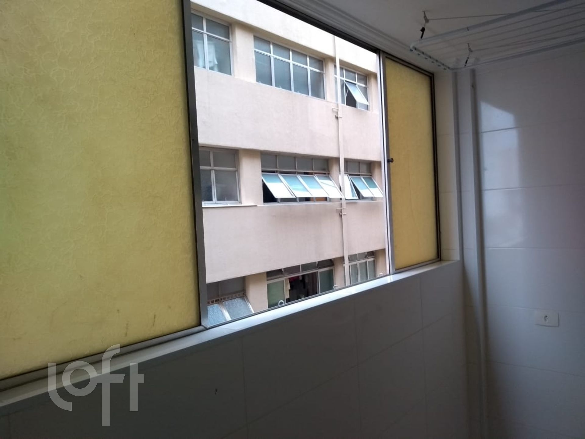 Apartamento à venda com 2 quartos, 70m² - Foto 7