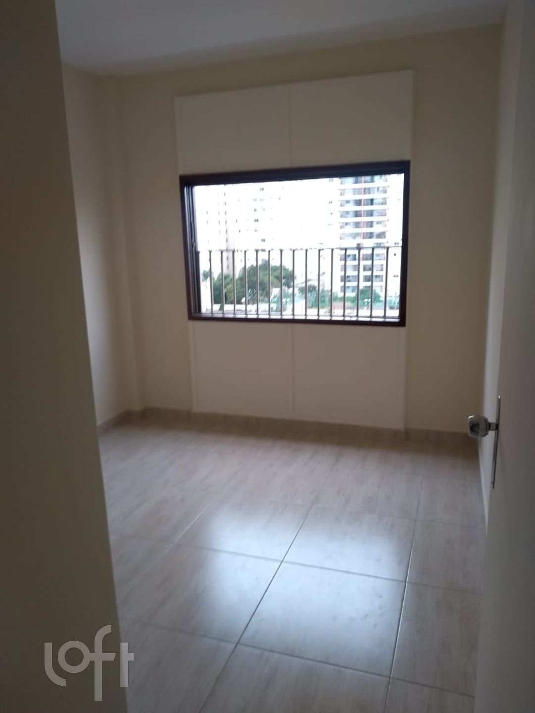 Apartamento à venda com 2 quartos, 70m² - Foto 9