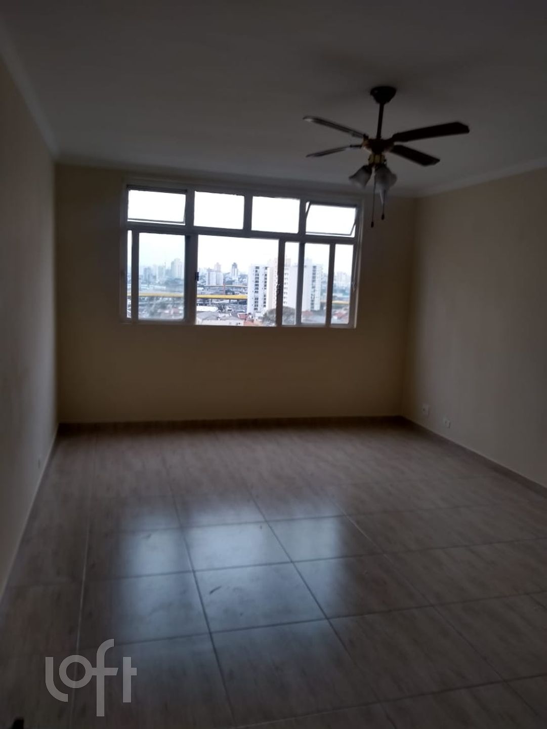 Apartamento à venda com 2 quartos, 70m² - Foto 11