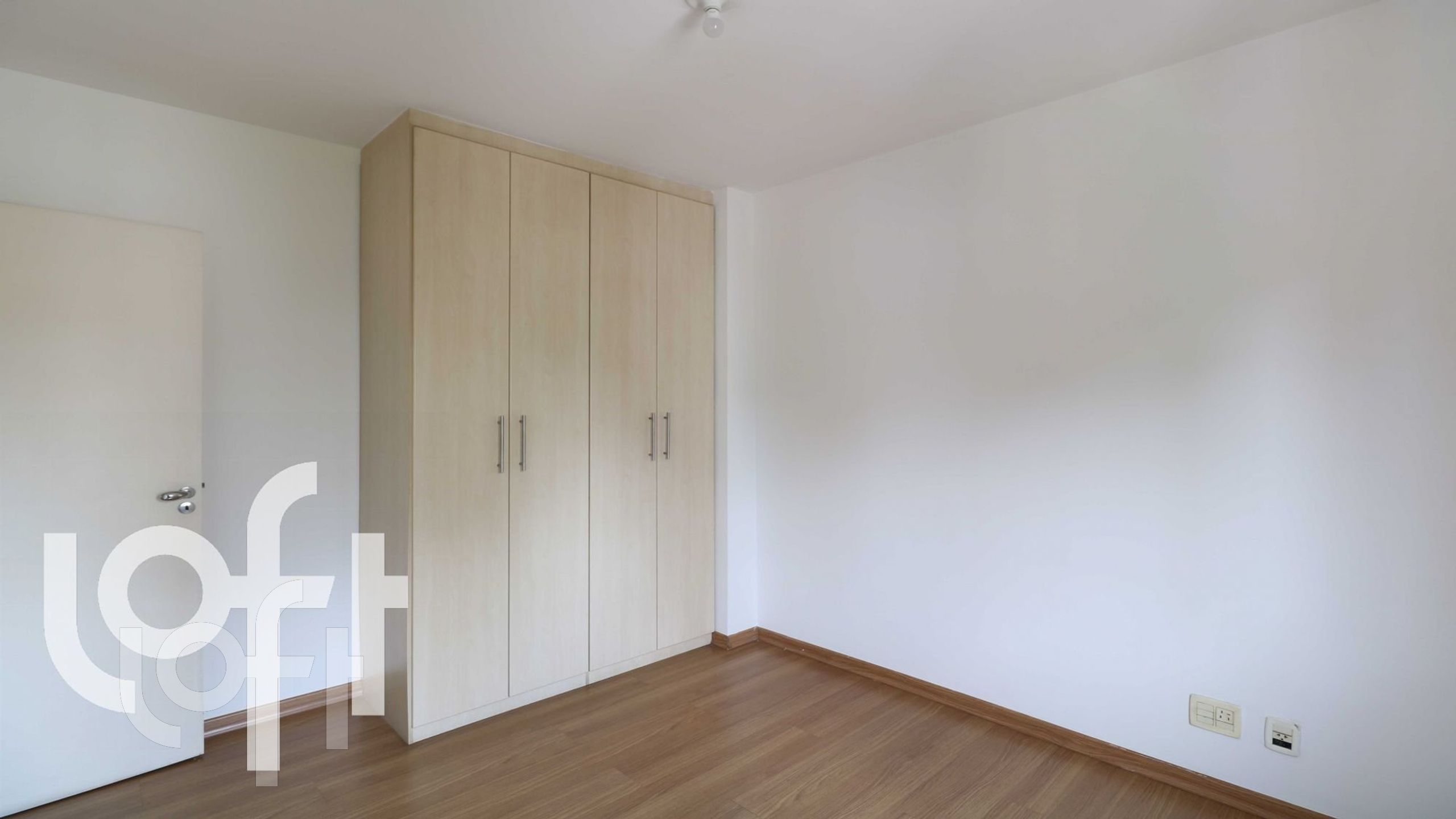 Apartamento à venda com 3 quartos, 114m² - Foto 3