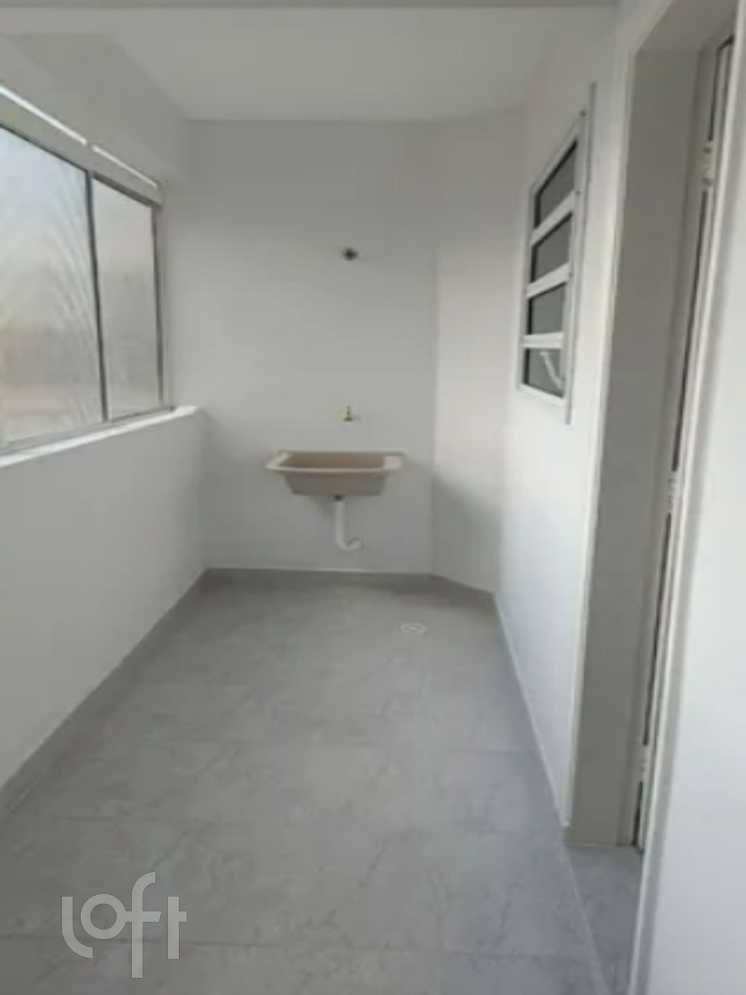 Apartamento à venda com 3 quartos, 112m² - Foto 3