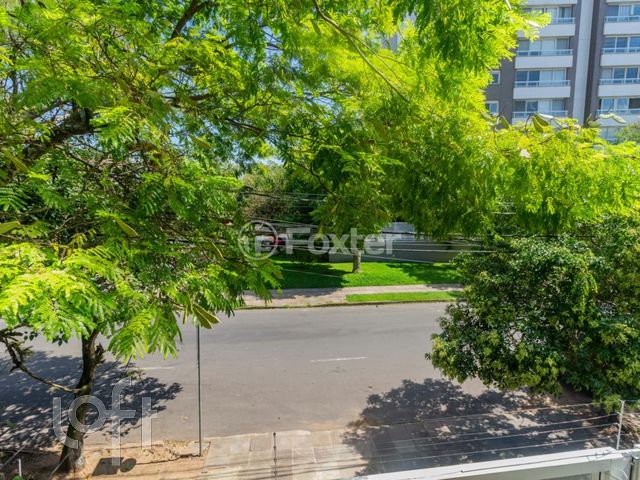 Apartamento com 65m², 2 dormitórios, 1 suíte, 1 vaga, Menino Deus em Porto Alegre