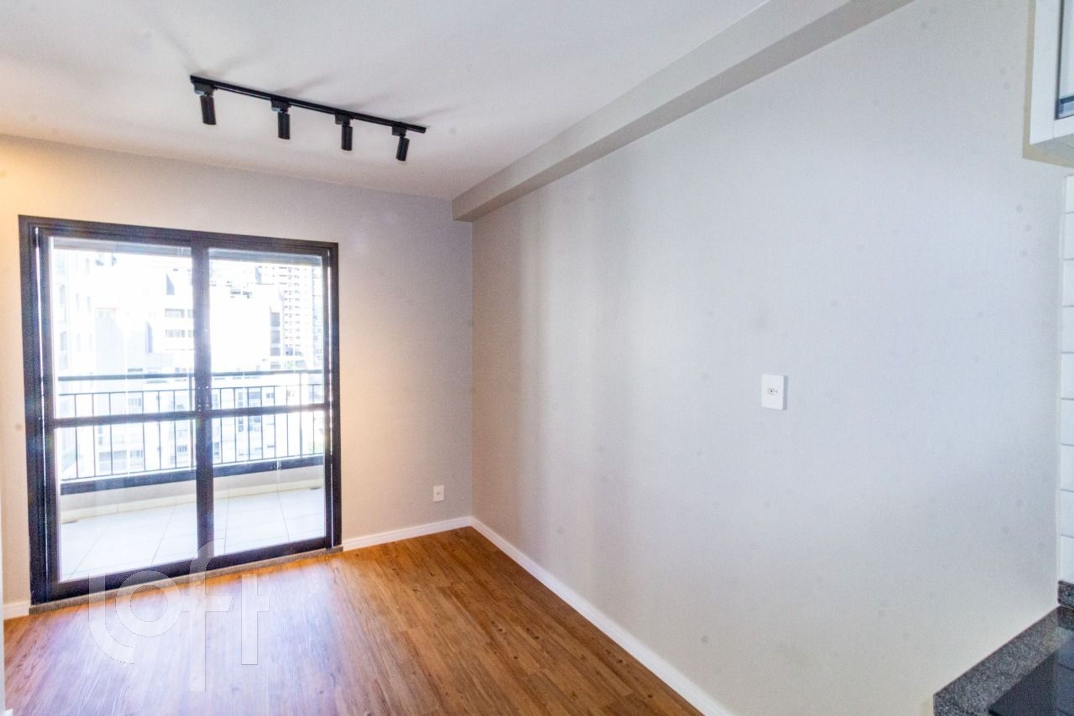 Apartamento à venda em Vila Mariana com 34 m², 1 q