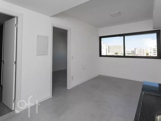 Apartamento com 33m², 1 dormitório, Rio Branco em Porto Alegre