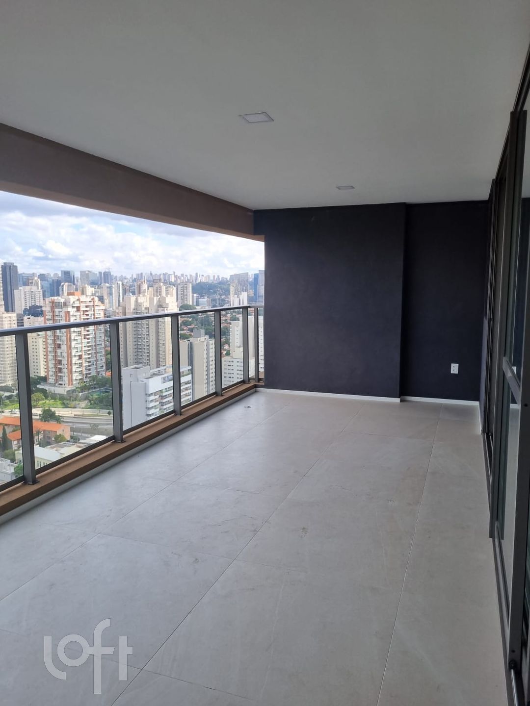 Apartamento à venda com 3 quartos, 143m² - Foto 7