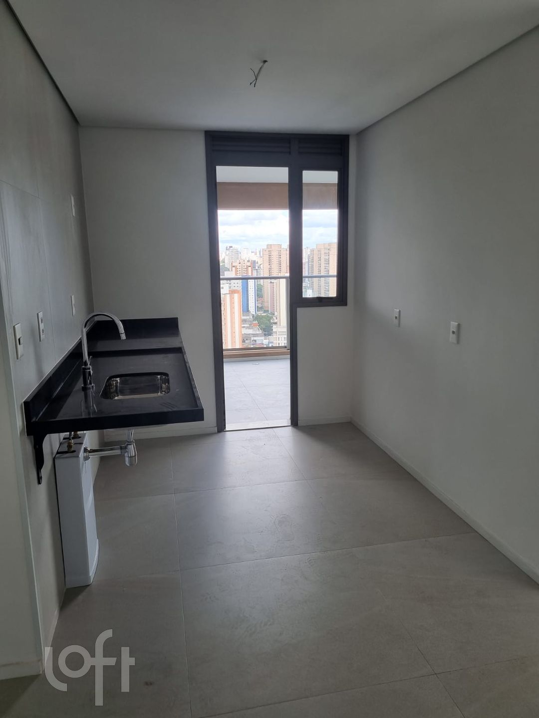 Apartamento à venda com 3 quartos, 143m² - Foto 8