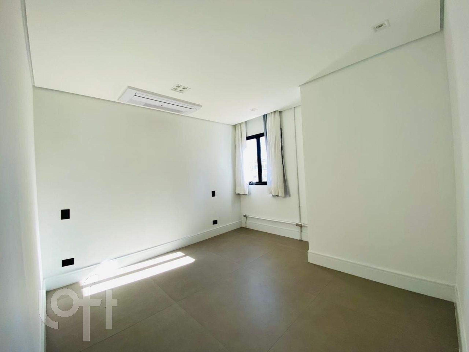 Apartamento à venda com 2 quartos, 170m² - Foto 21