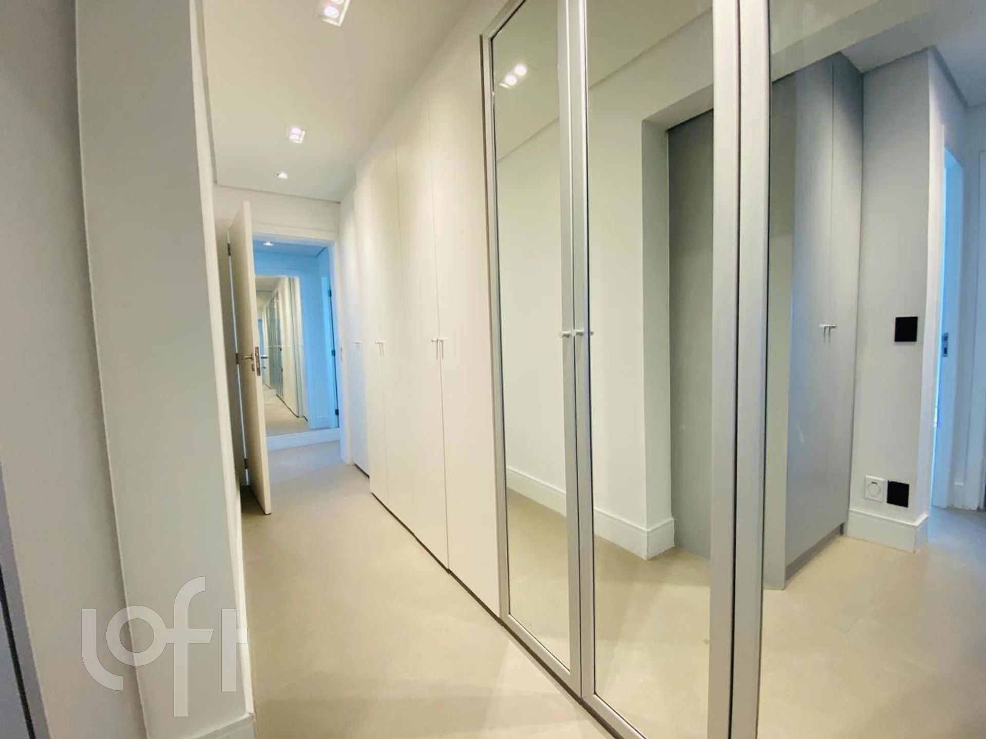 Apartamento à venda com 2 quartos, 170m² - Foto 20