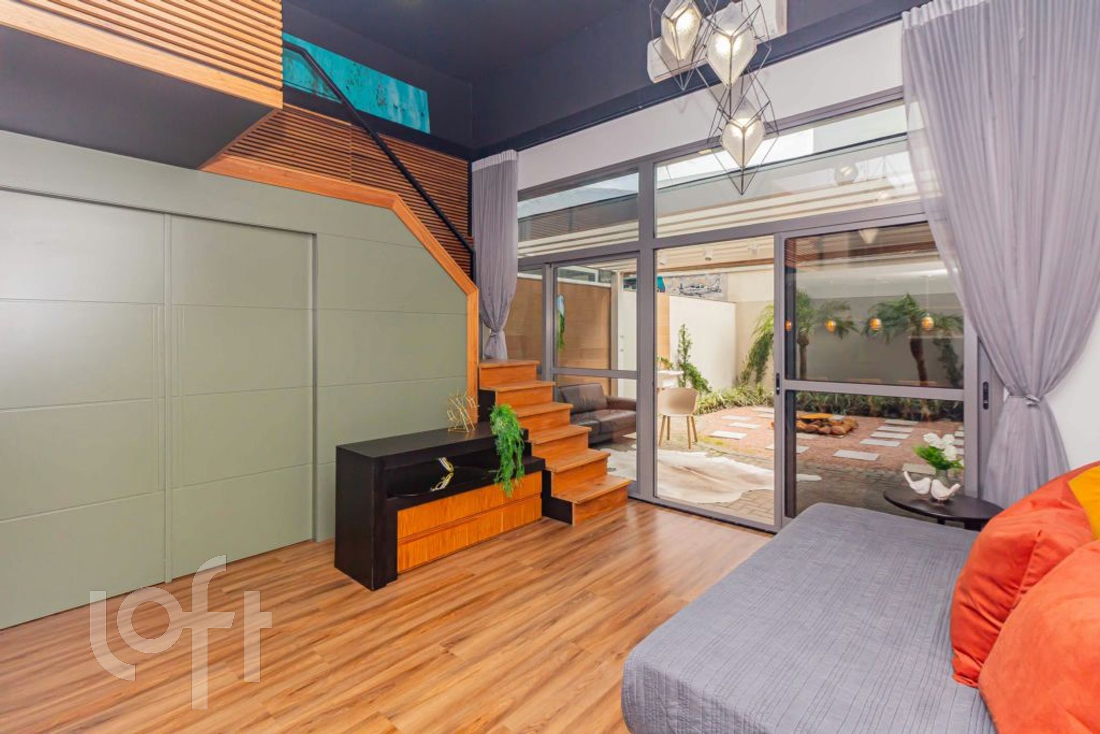 Apartamento com 96m², 1 dormitório, 1 vaga, Cidade Baixa em Porto Alegre