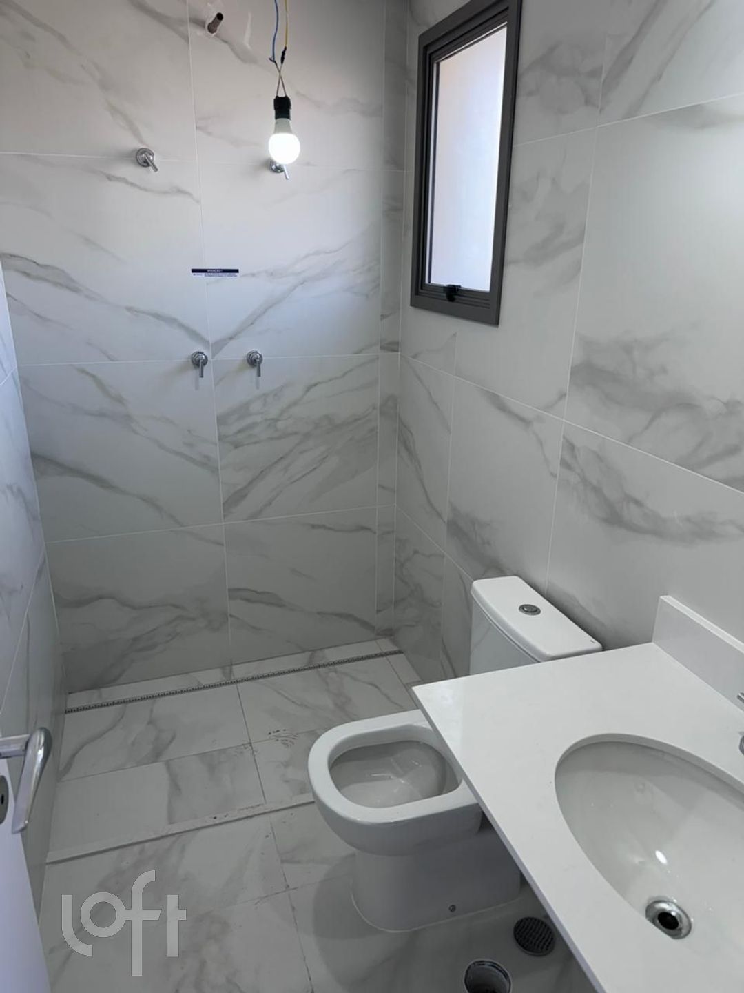 Apartamento à venda com 4 quartos, 144m² - Foto 4