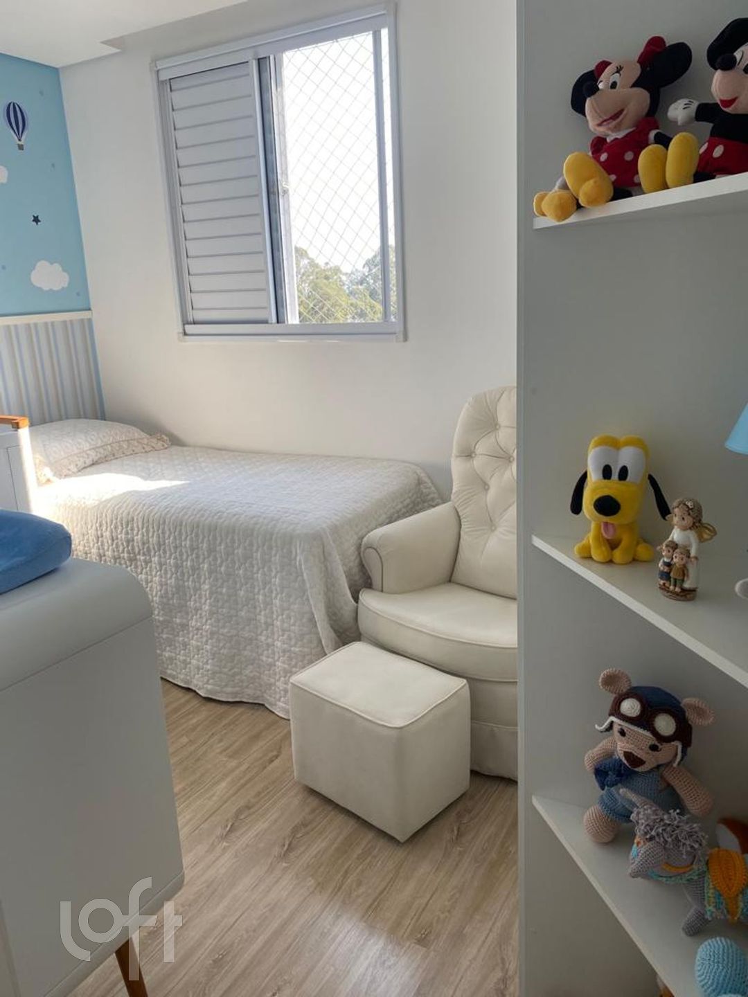 Apartamento à venda com 2 quartos, 64m² - Foto 2