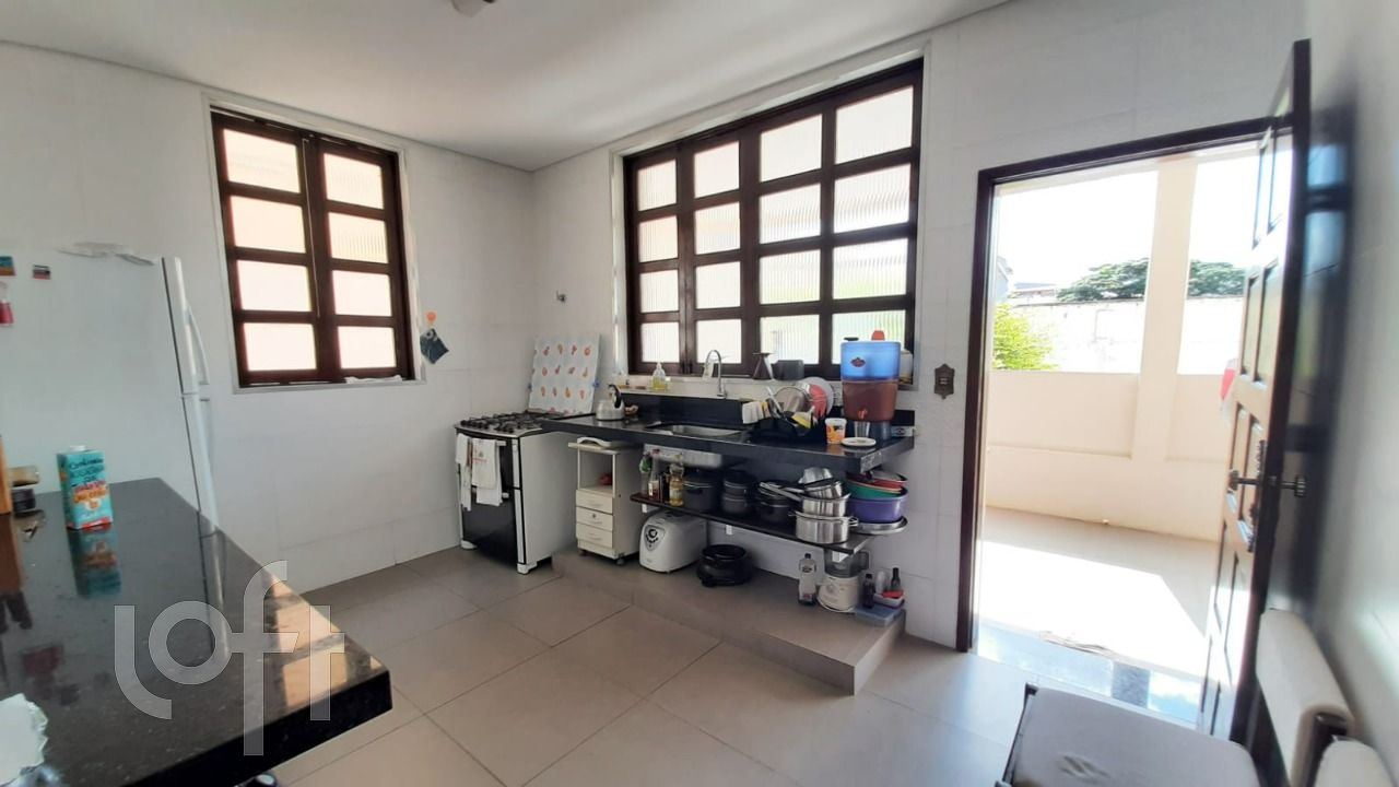 Casa à venda com 3 quartos, 237m² - Foto 24