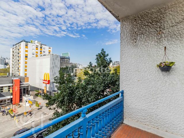 Apartamento com 92m², 2 dormitórios, 1 vaga, Moinhos de Vento em Porto Alegre