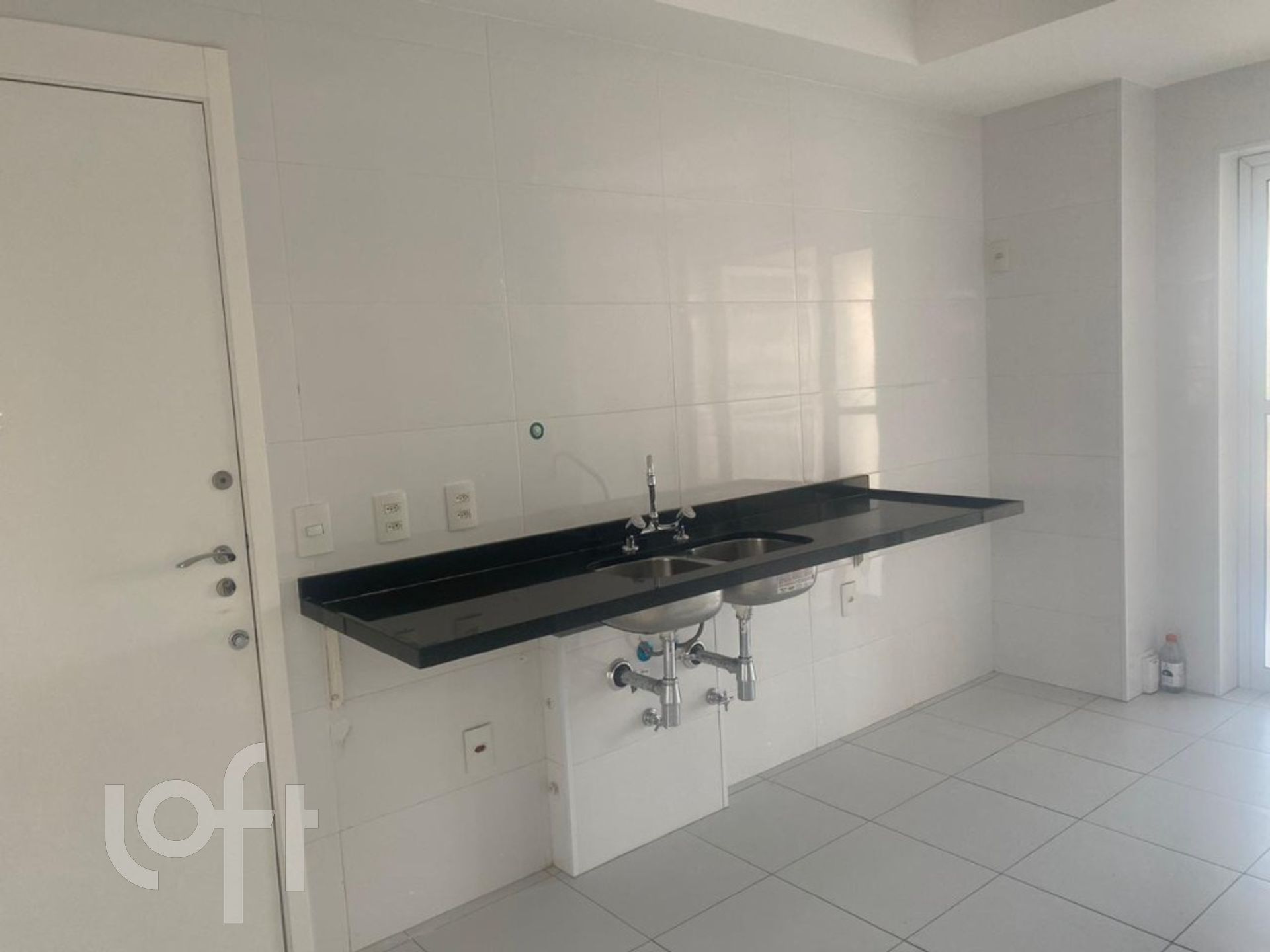 Apartamento à venda com 4 quartos, 231m² - Foto 6