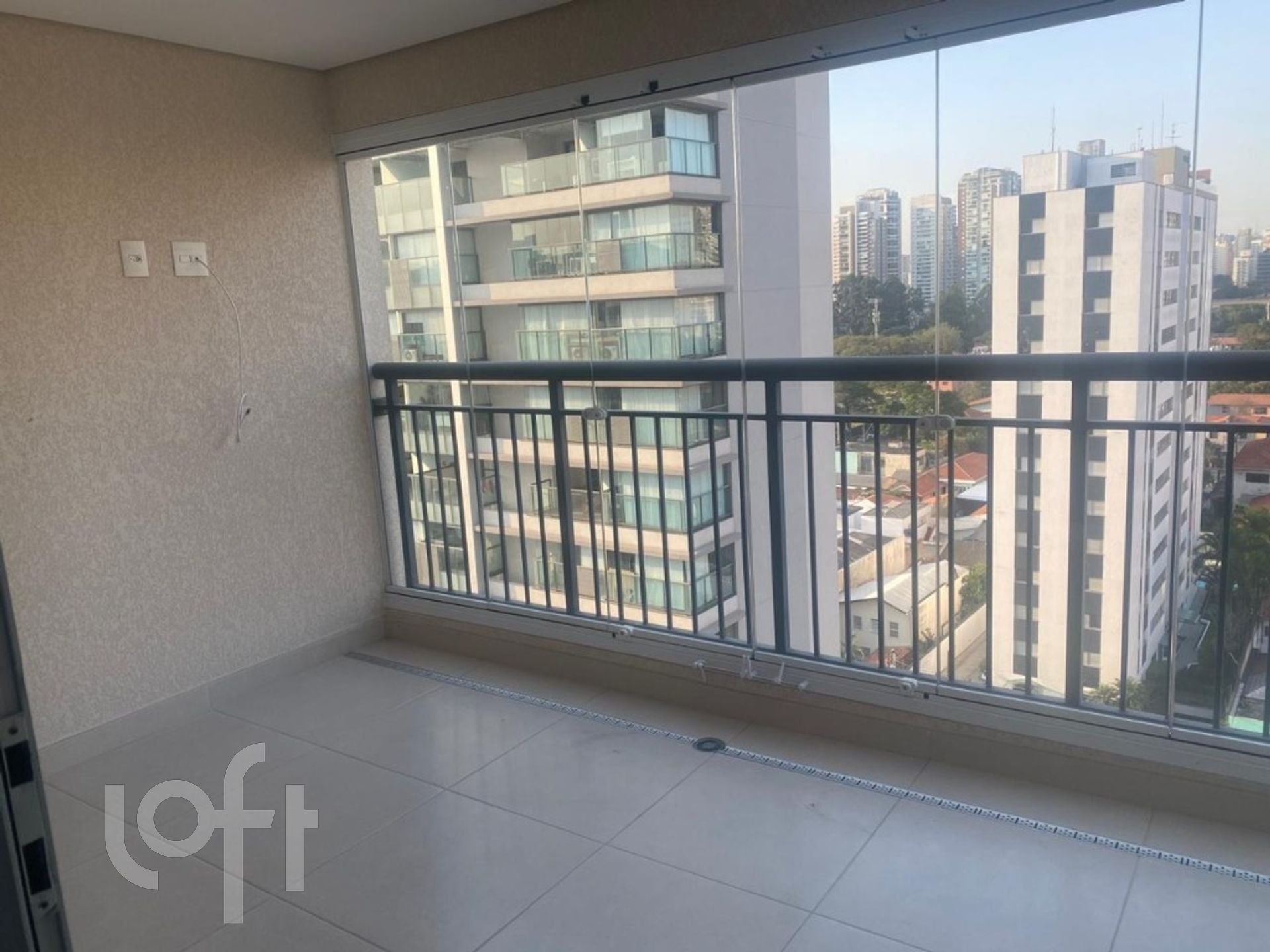 Apartamento à venda com 4 quartos, 231m² - Foto 5