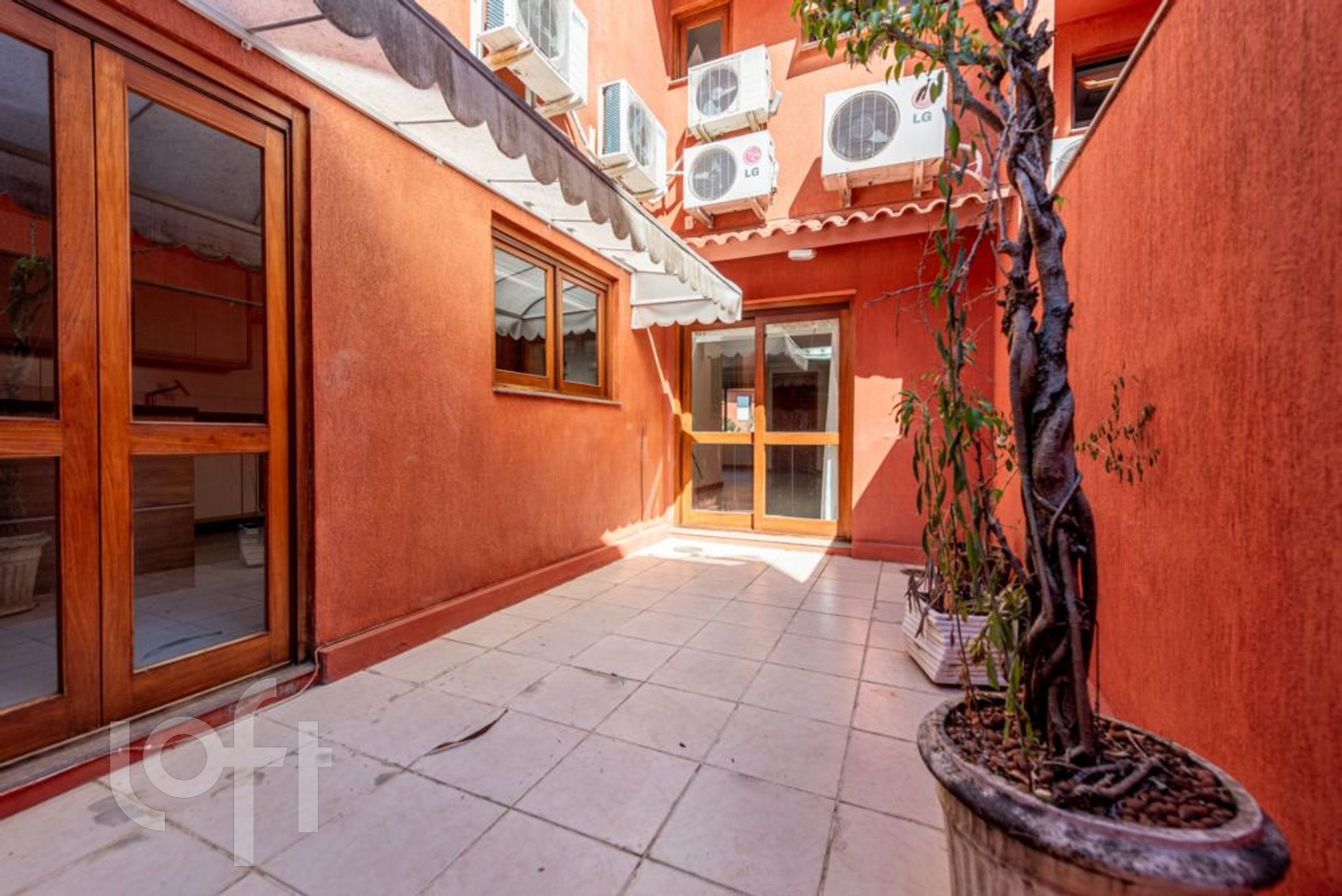 Imagem da propriedade 6