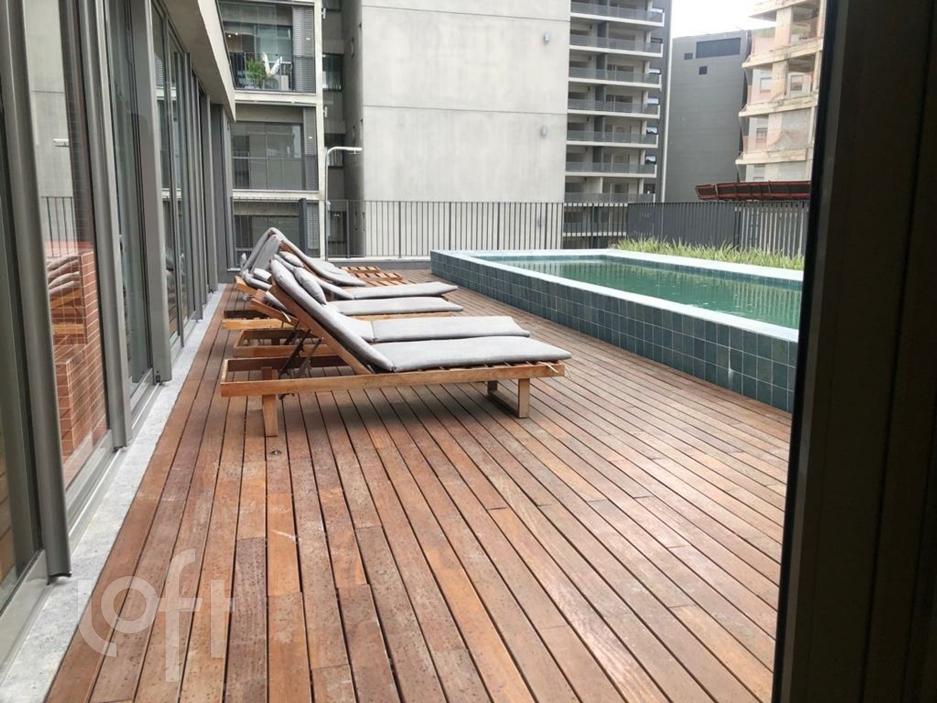 Apartamento à venda com 1 quarto, 24m² - Foto 1