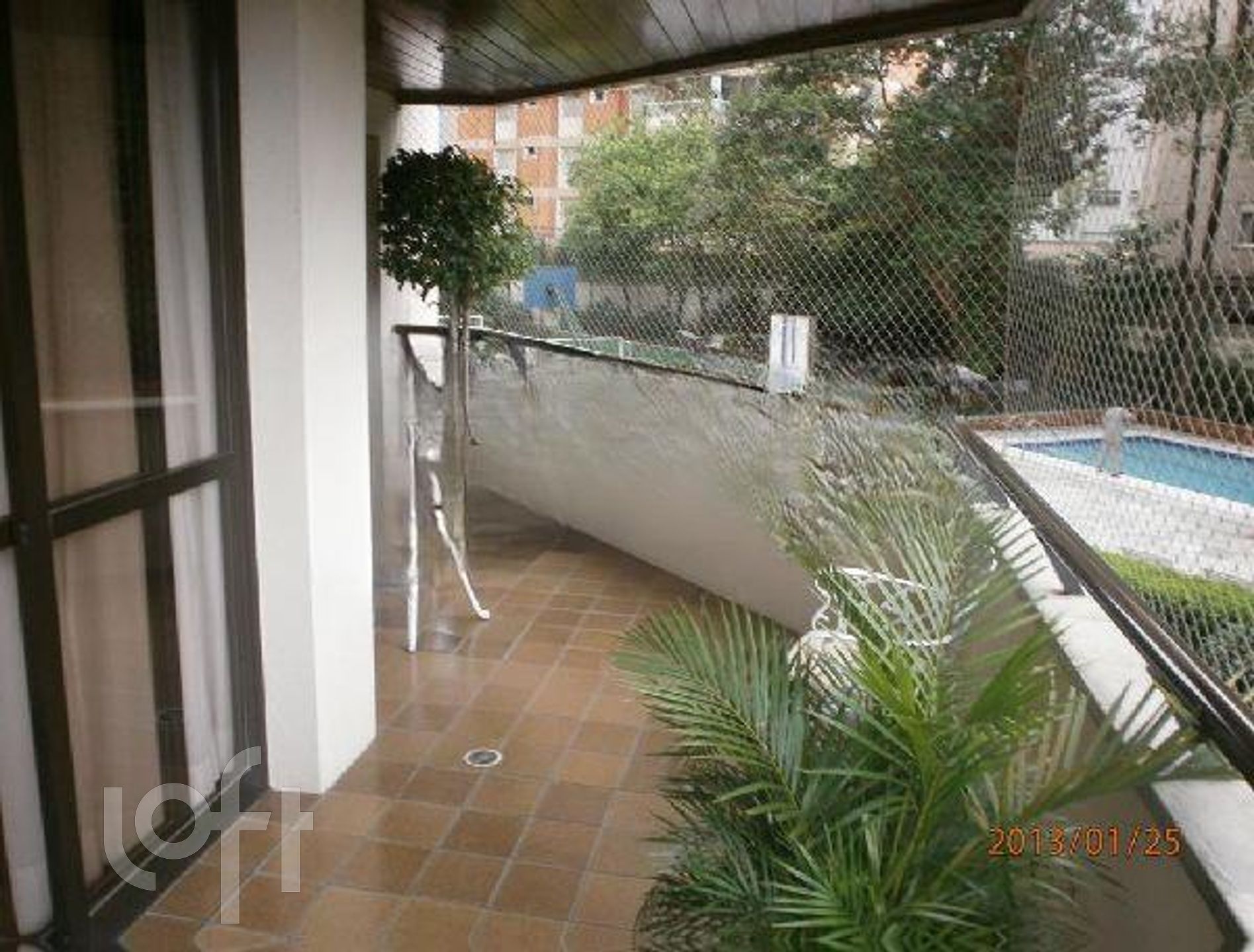 Apartamento à venda com 4 quartos, 387m² - Foto 2