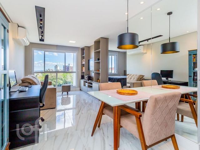 Apartamento com 45m², 1 dormitório, 1 suíte, 1 vaga, Petrópolis em Porto Alegre