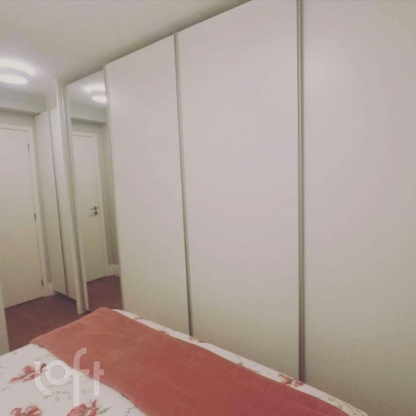 Apartamento à venda com 2 quartos, 65m² - Foto 12