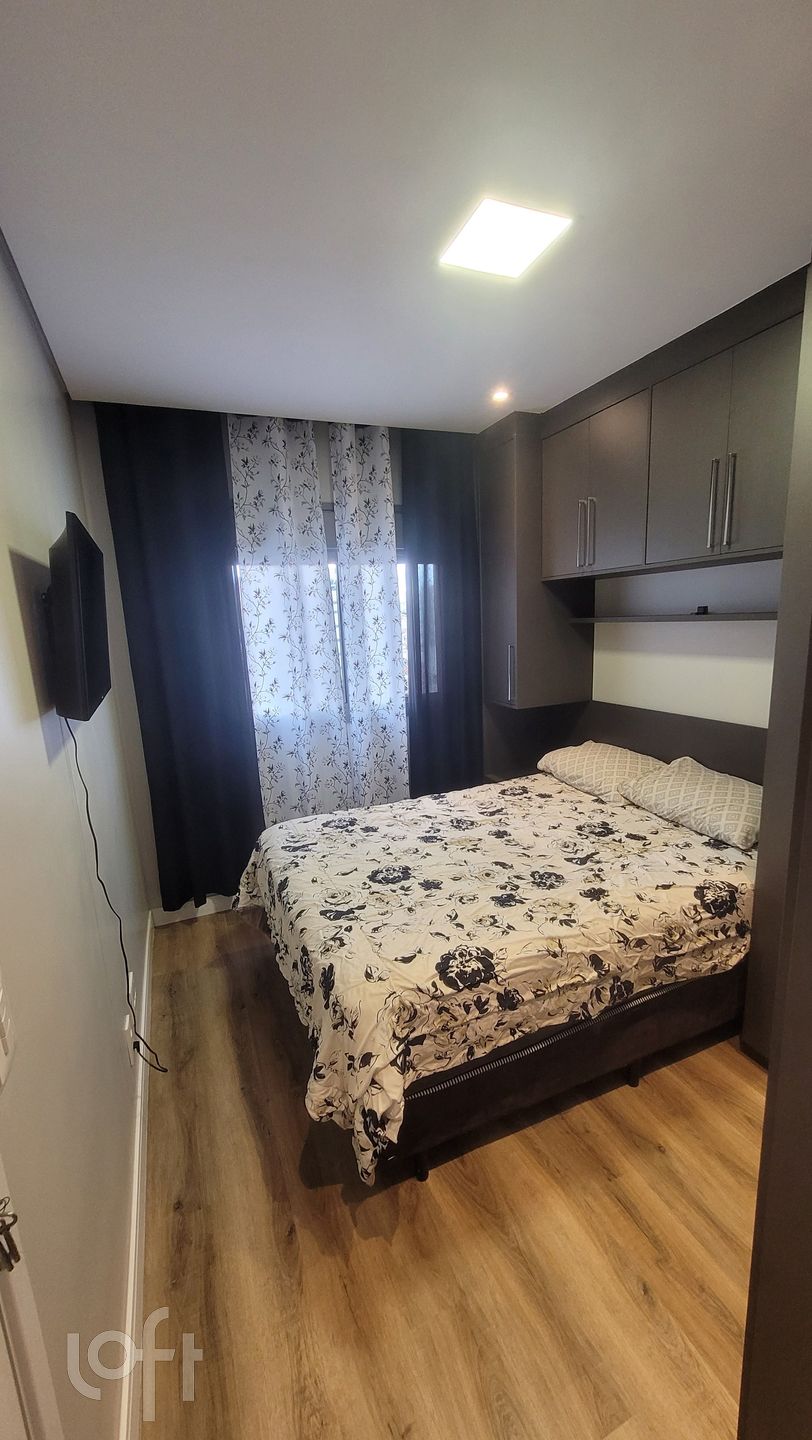 Apartamento à venda com 2 quartos, 65m² - Foto 9