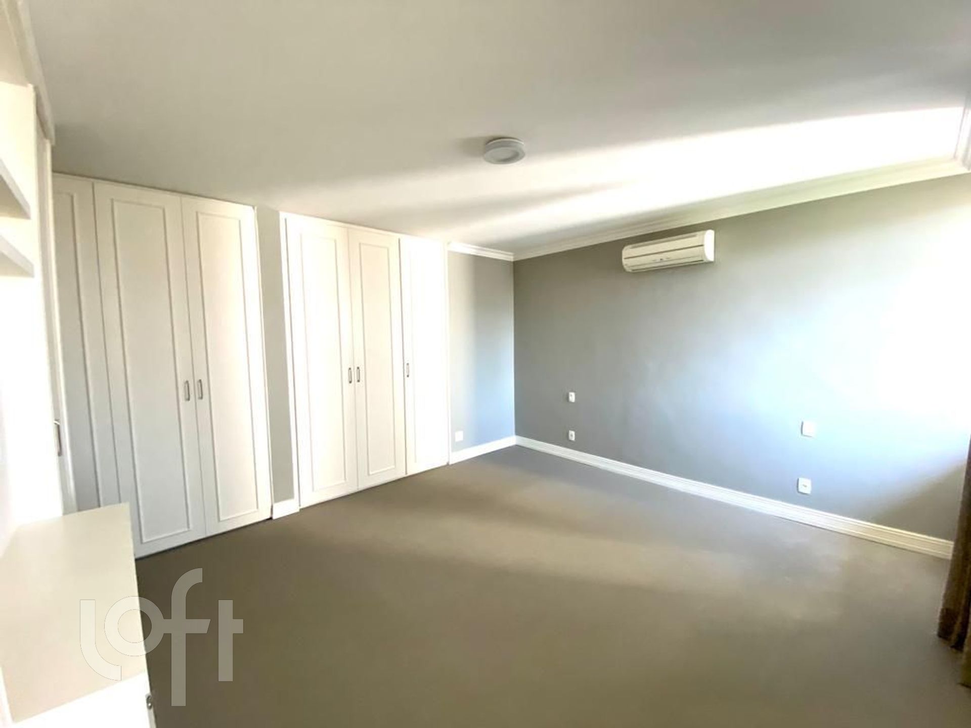 Apartamento à venda com 3 quartos, 188m² - Foto 12