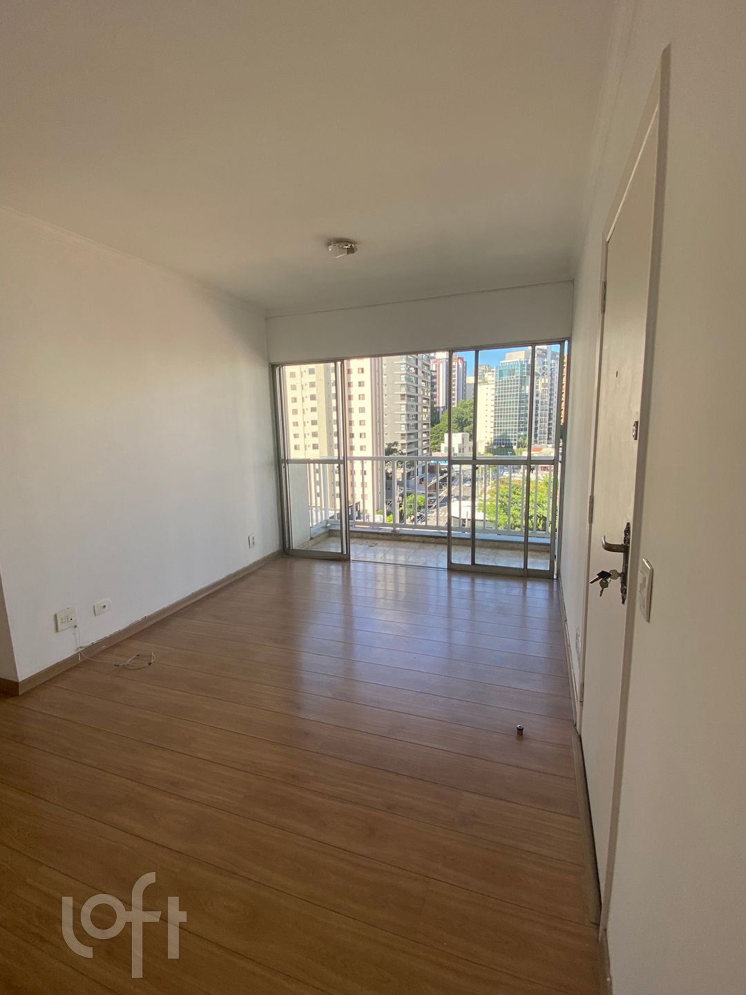 Apartamento à venda em Vila Nova Conceição com 70 m², 2 quartos, 1 vaga