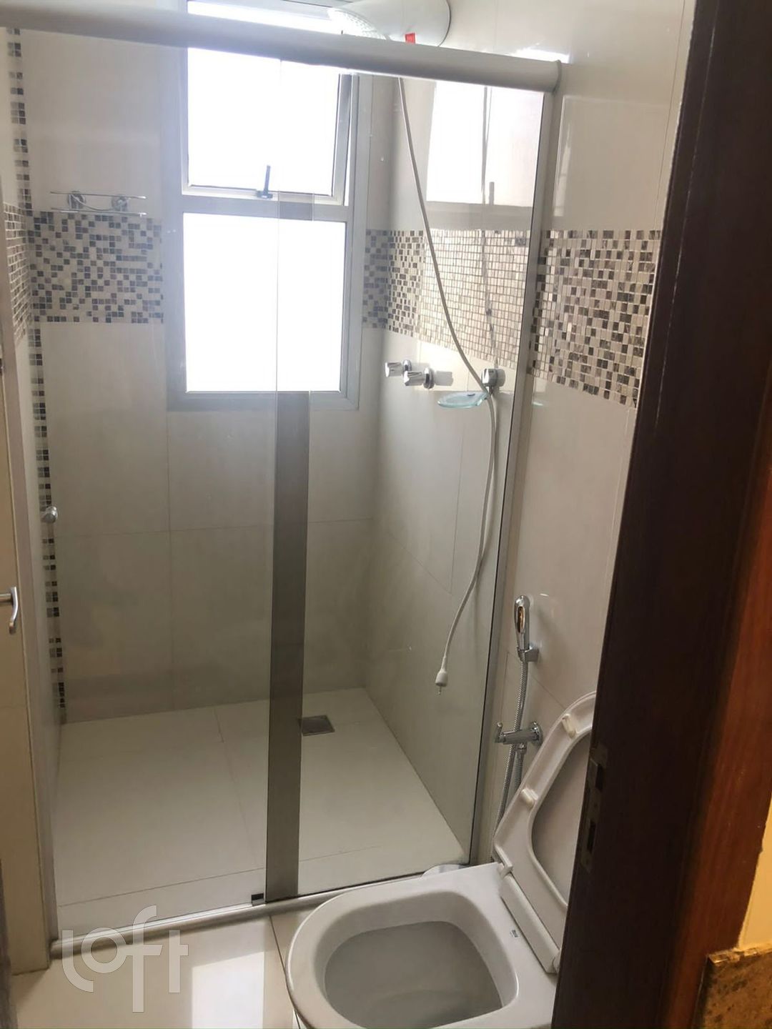 Apartamento à venda com 2 quartos, 77m² - Foto 17