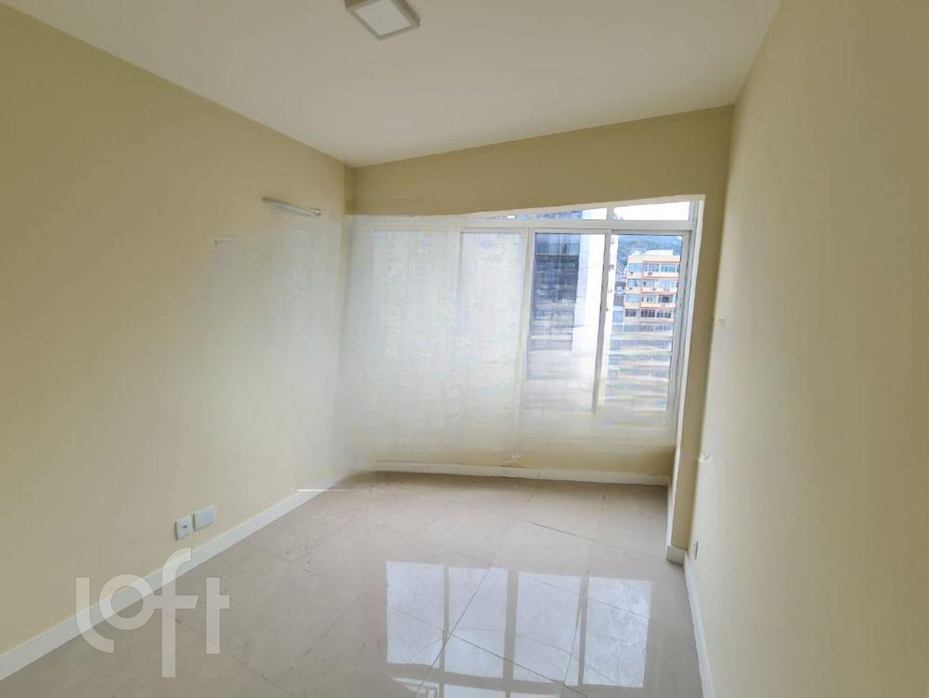 Apartamento à venda com 3 quartos, 120m² - Foto 7