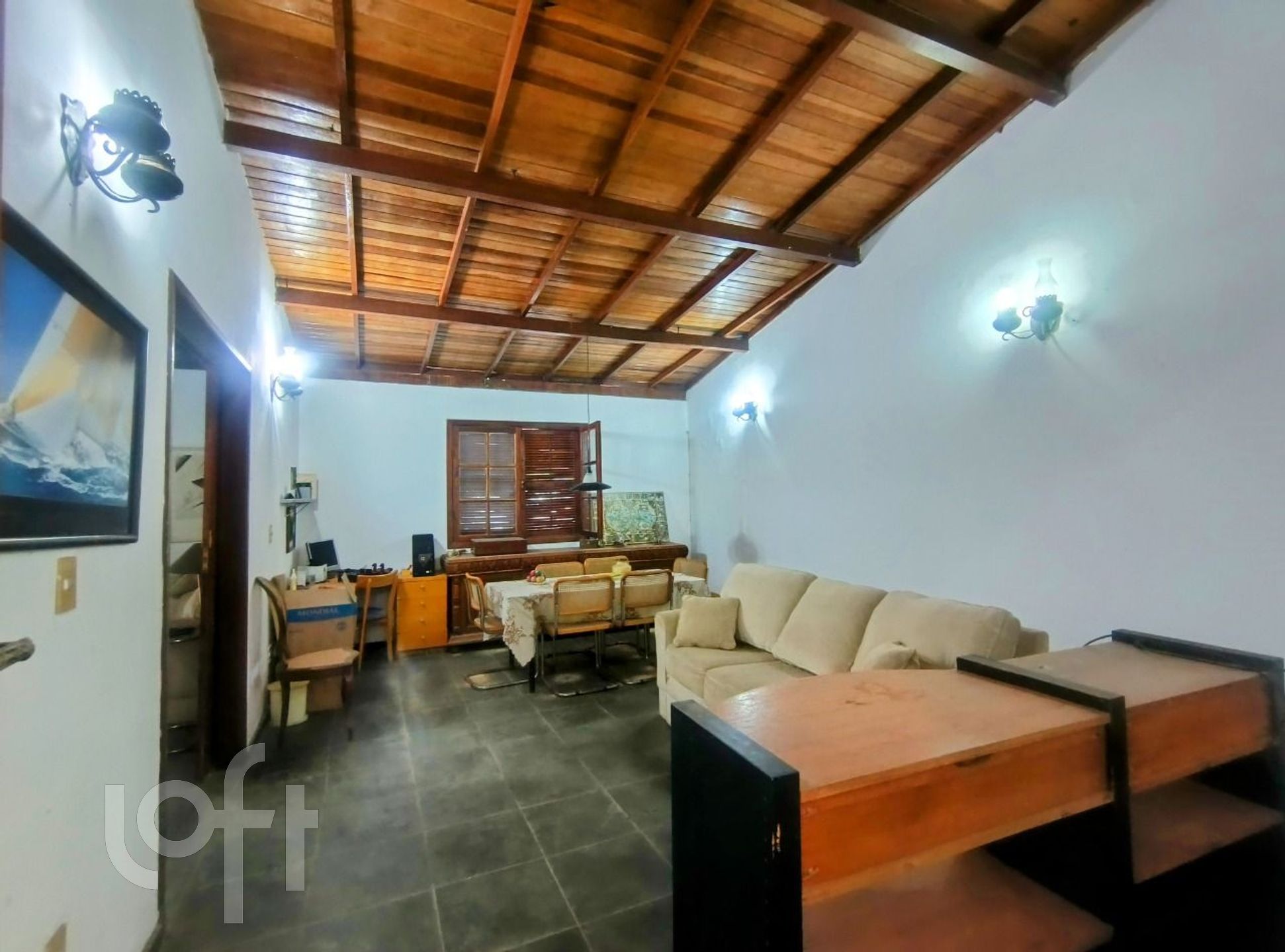 Casa à venda com 6 quartos, 300m² - Foto 3