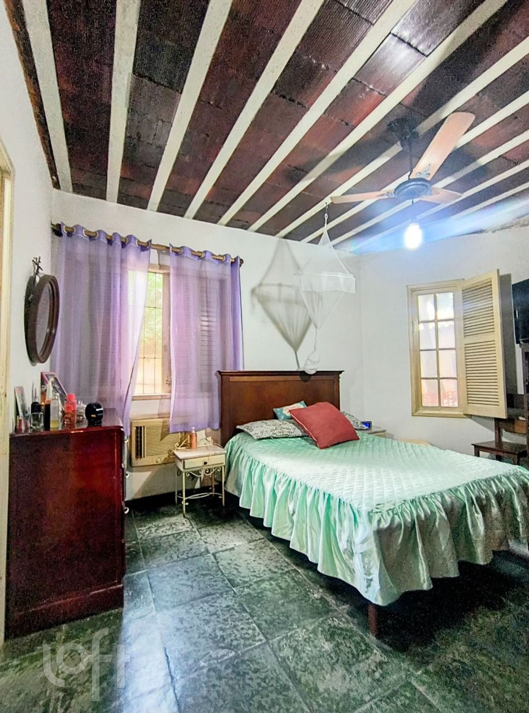 Casa à venda com 6 quartos, 300m² - Foto 62