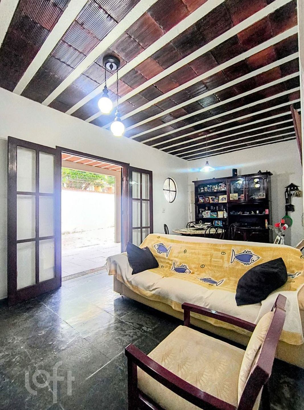 Casa à venda com 6 quartos, 300m² - Foto 51